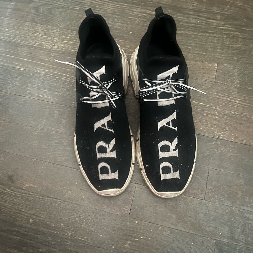 Prada sneakers size 8